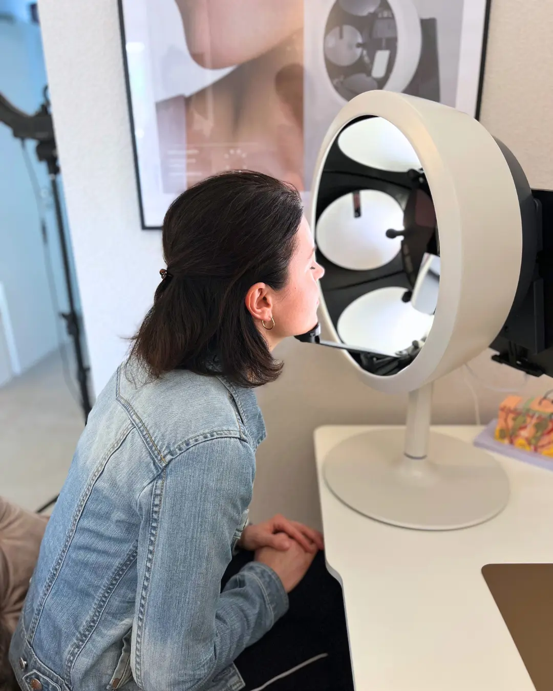 Erstgespräch inkl. Observ® Hautanalyse im Charisma Beautycenter