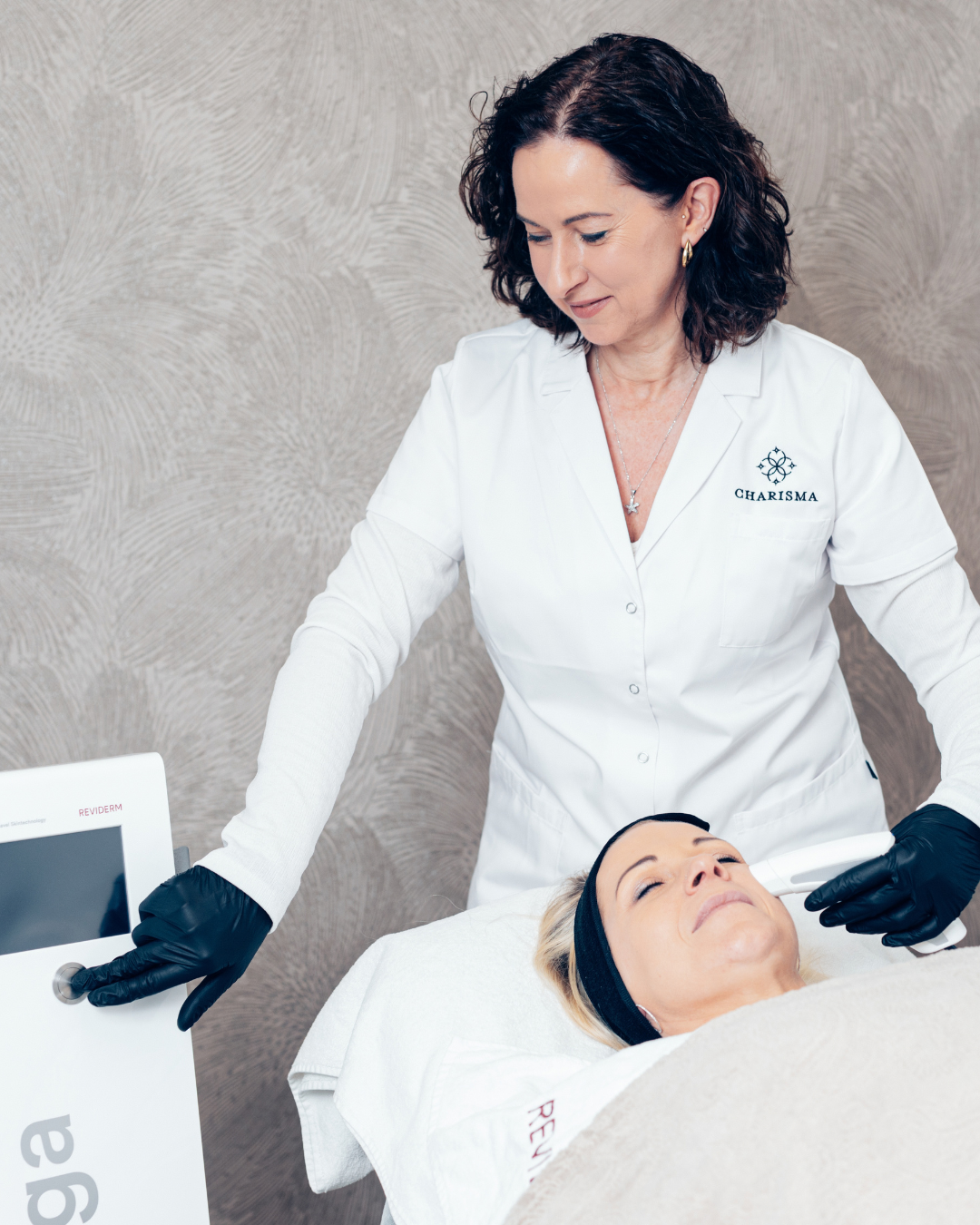 Reviderm Vega im Charisma Beautycenter