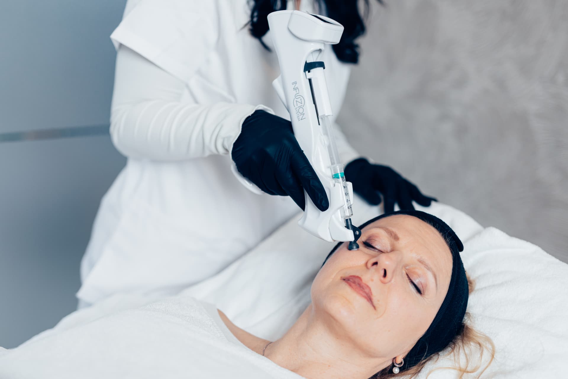 Infuzion Behandlung im Charisma Beautycenter